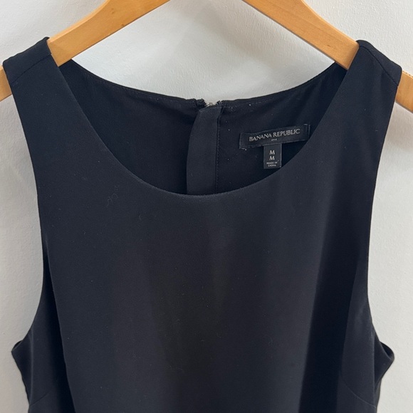 Banana Republic Two-Tone Black and White Tank Top - Picture 2 of 7